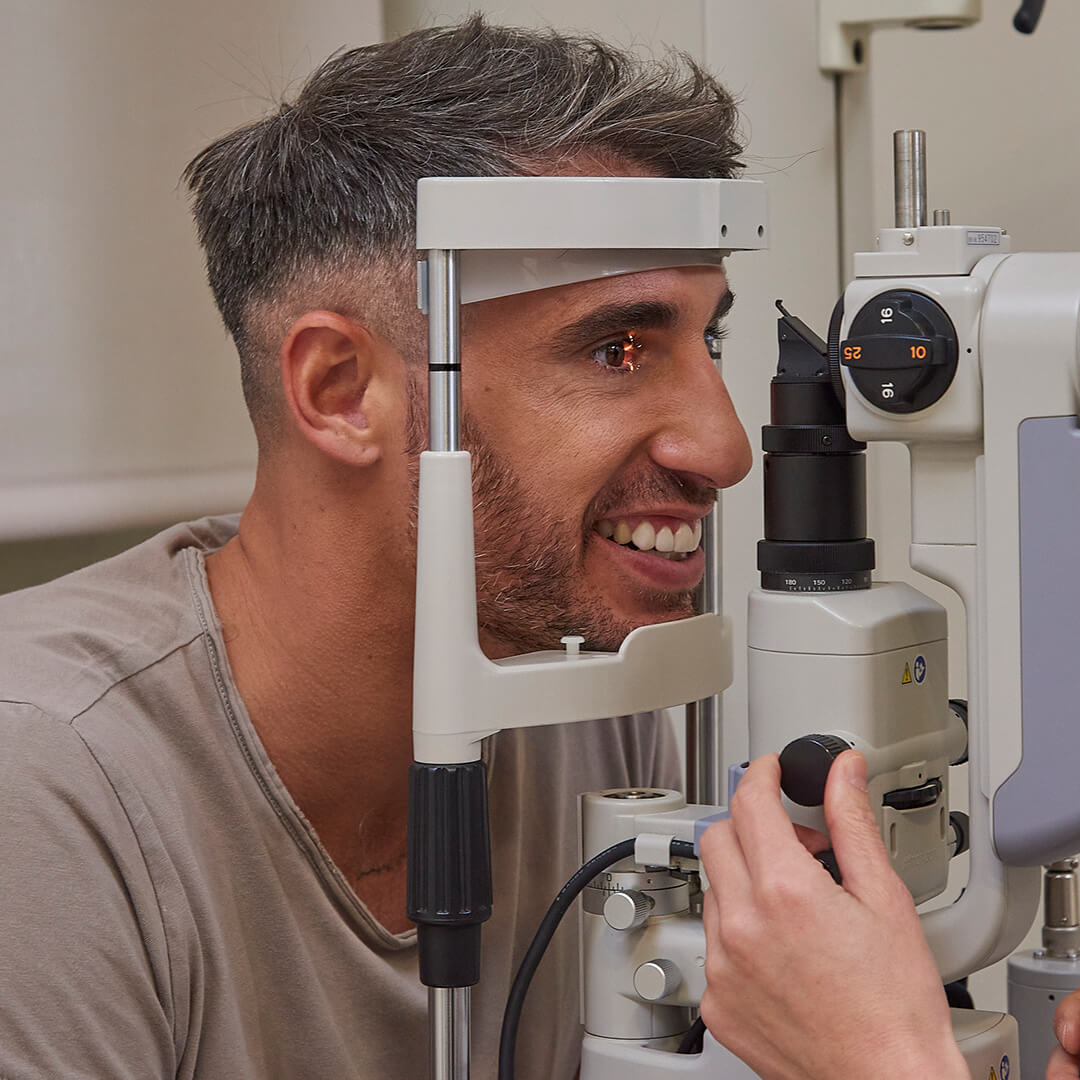 Augenlasern (Lasik) & Linsenimplantation in Erlangen CARE Vision